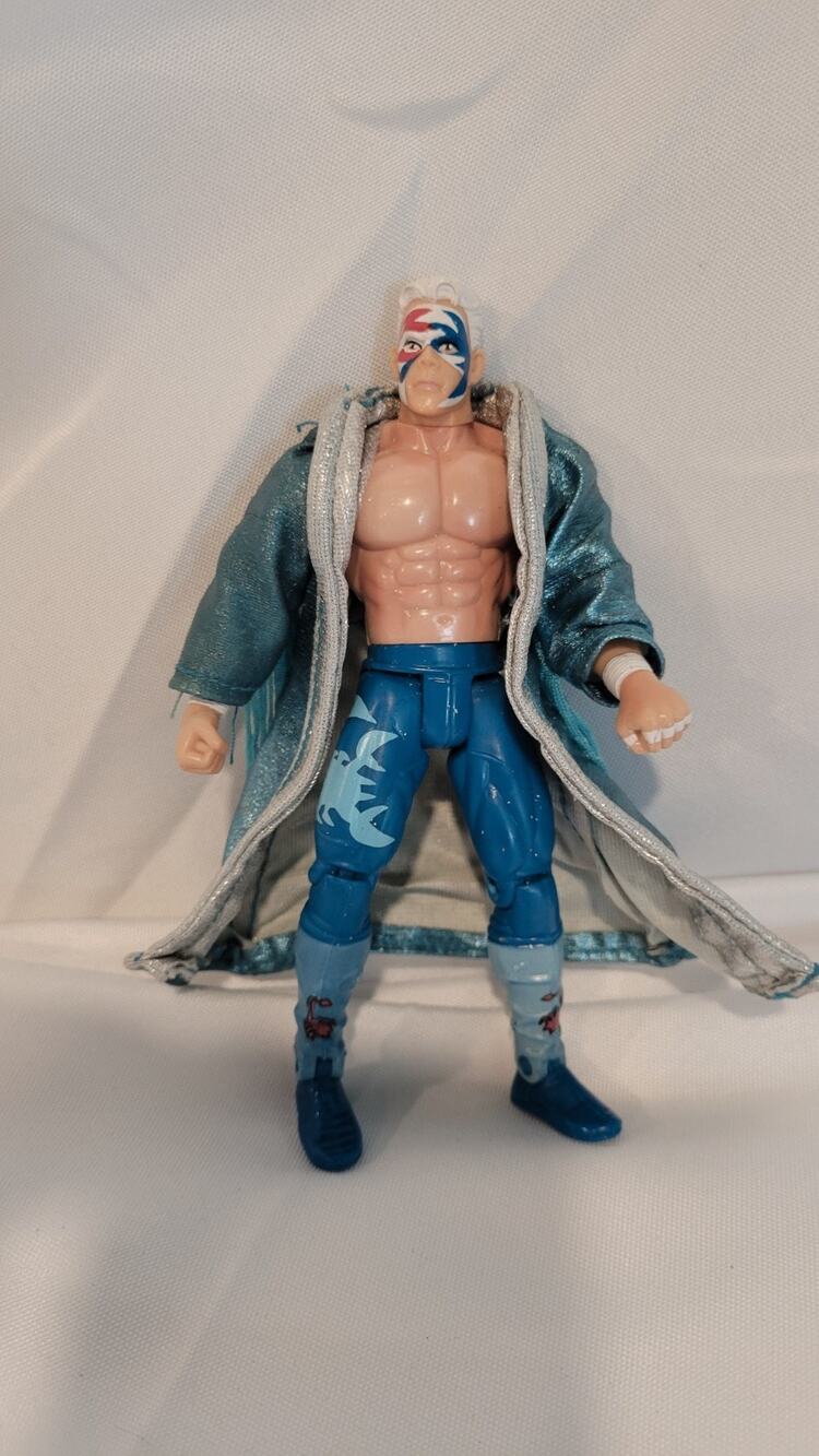 2000 WCW Sting Figure with Original Outfit Robe